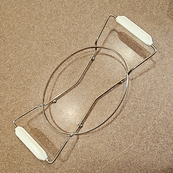 Vintage Pyrex 1.5 Qt "Meadow" Casserole!!! - Picture 17 of 17